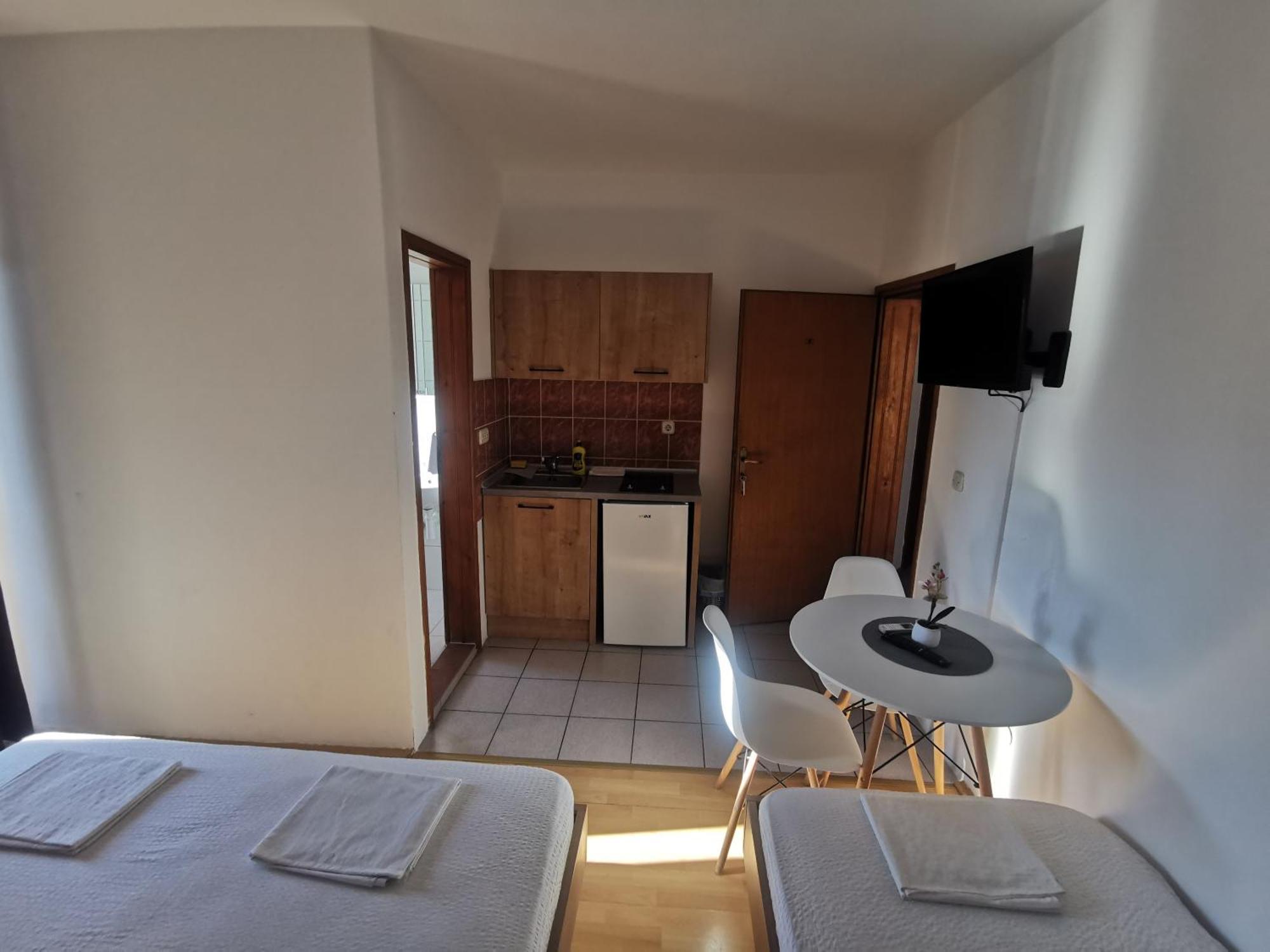 Apartmani Lezenic M Неум Экстерьер фото