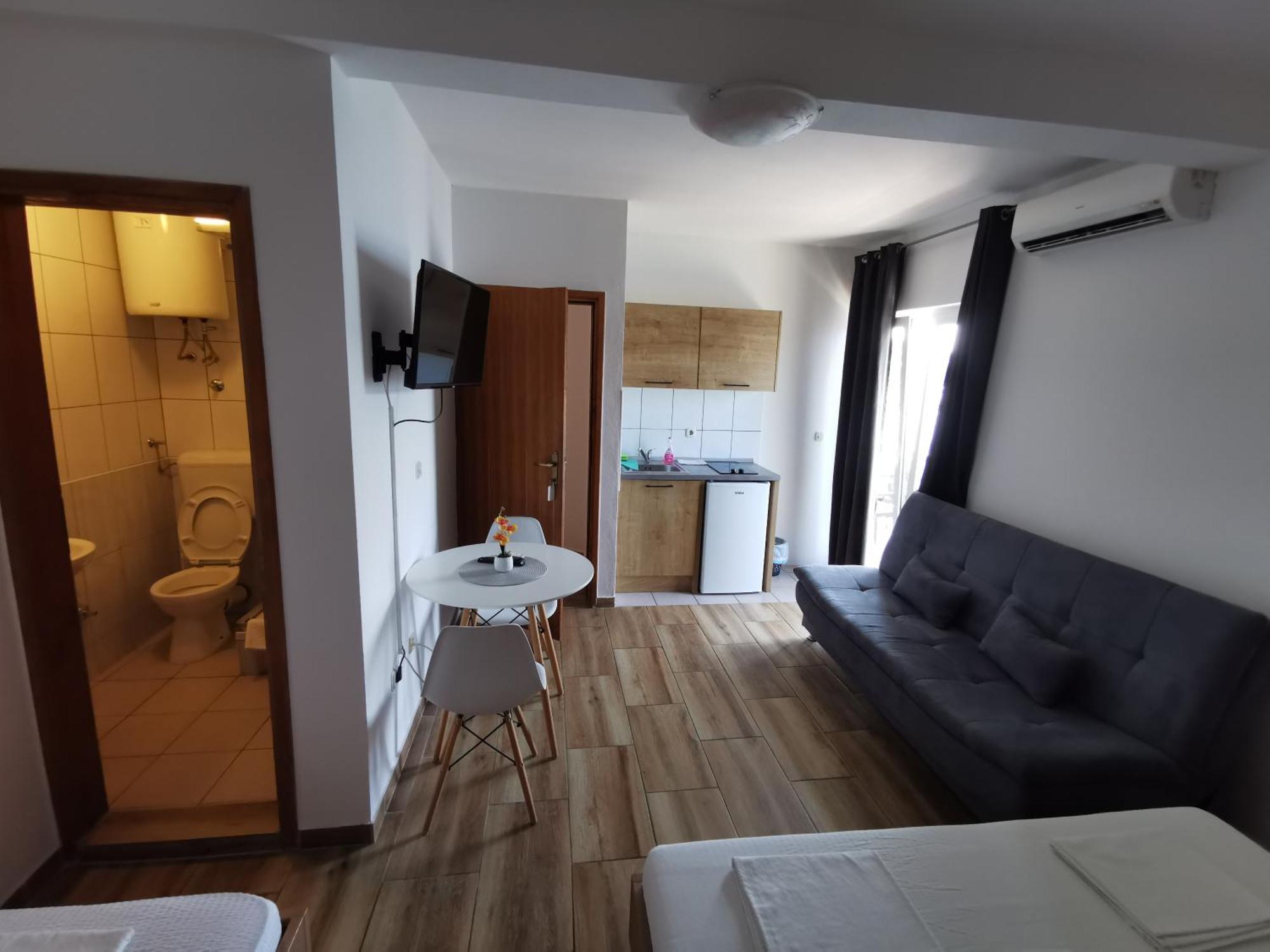 Apartmani Lezenic M Неум Экстерьер фото