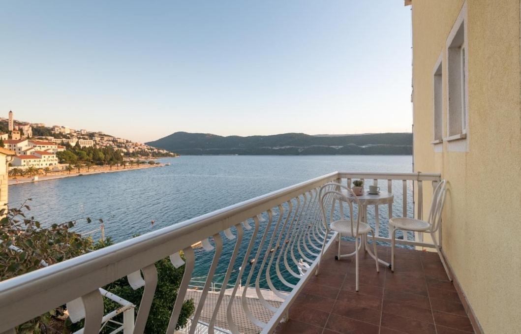 Apartmani Lezenic M Неум Экстерьер фото
